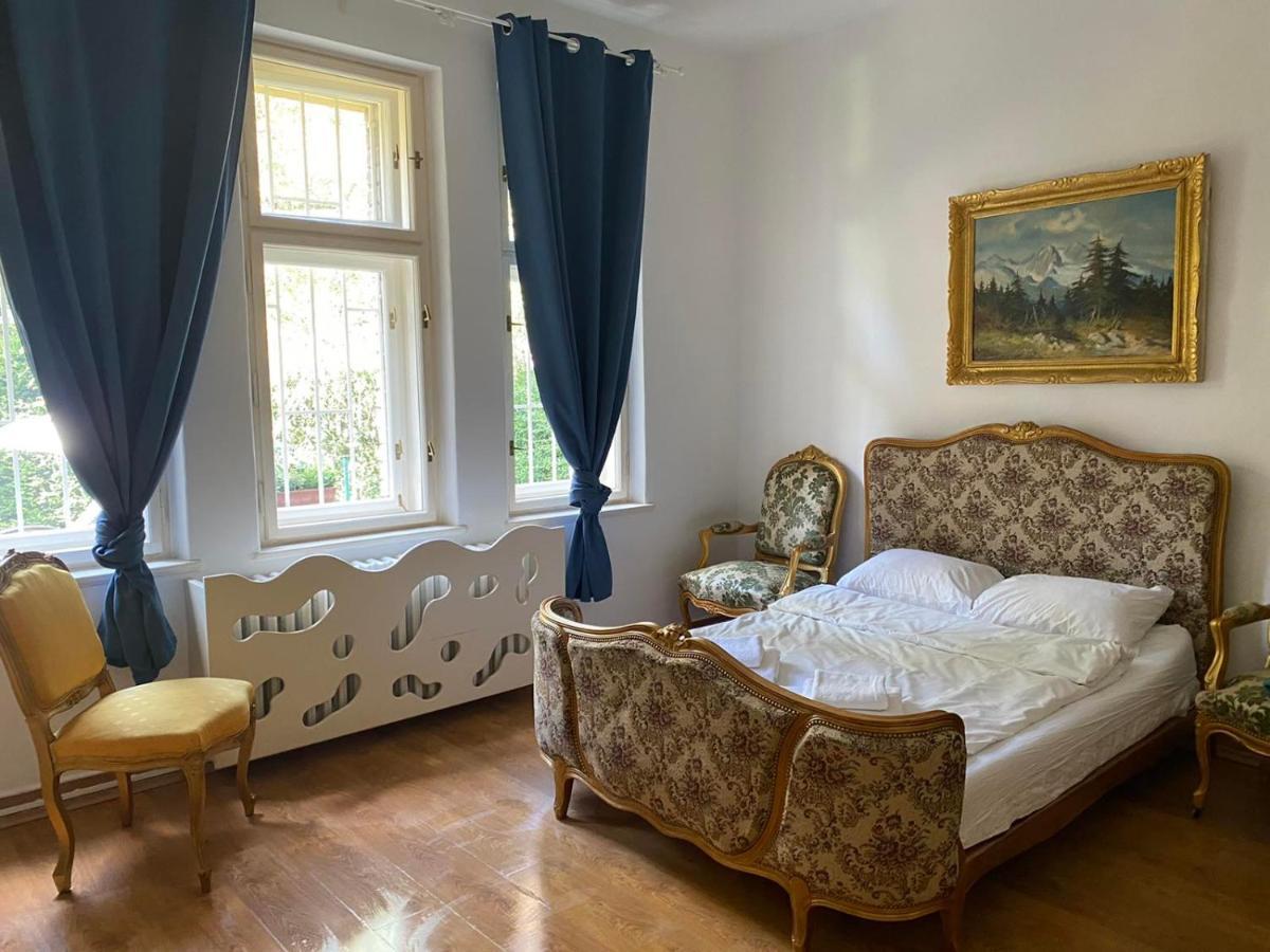 Bank Invest Apartmens - Old Town Apartament