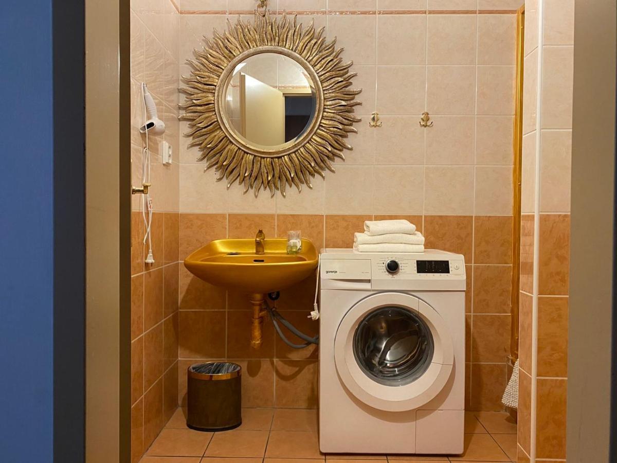 Bank Invest Apartmens - Old Town Apartament *